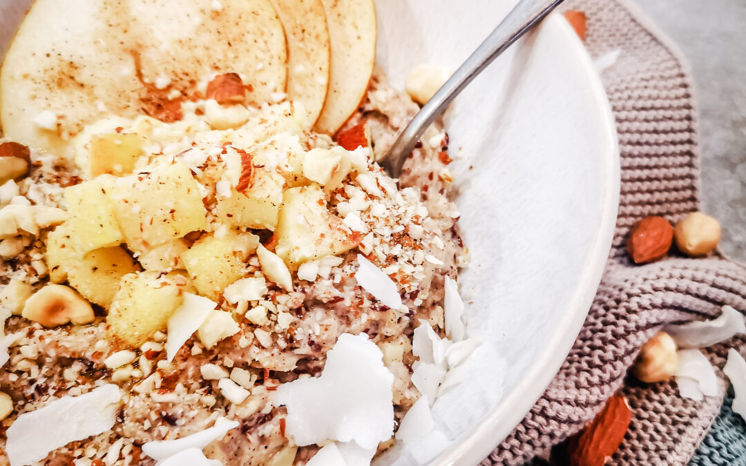 Mandel-Nuss-Porridge mit Leinöl